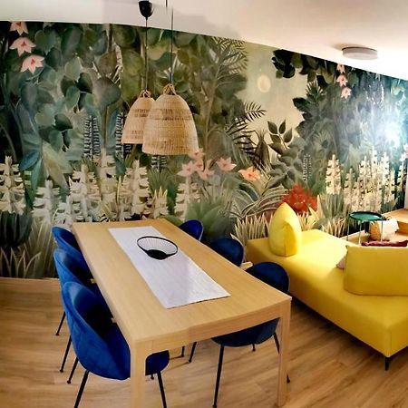 Rainbow Apartment, 科佩尔 外观 照片
