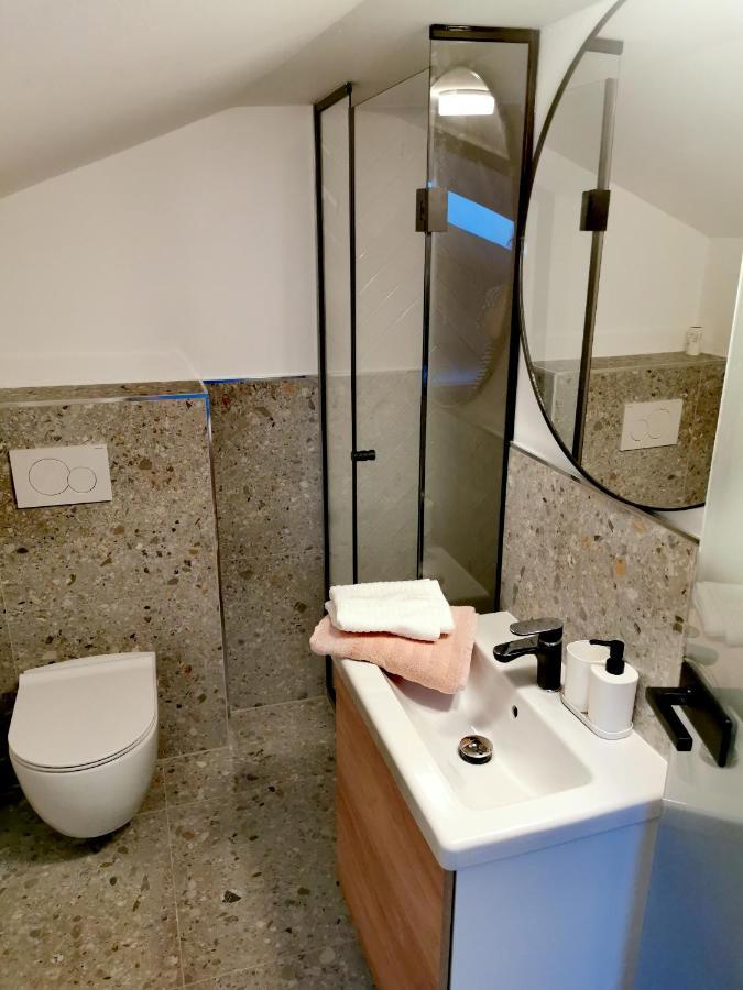Rainbow Apartment, 科佩尔 外观 照片