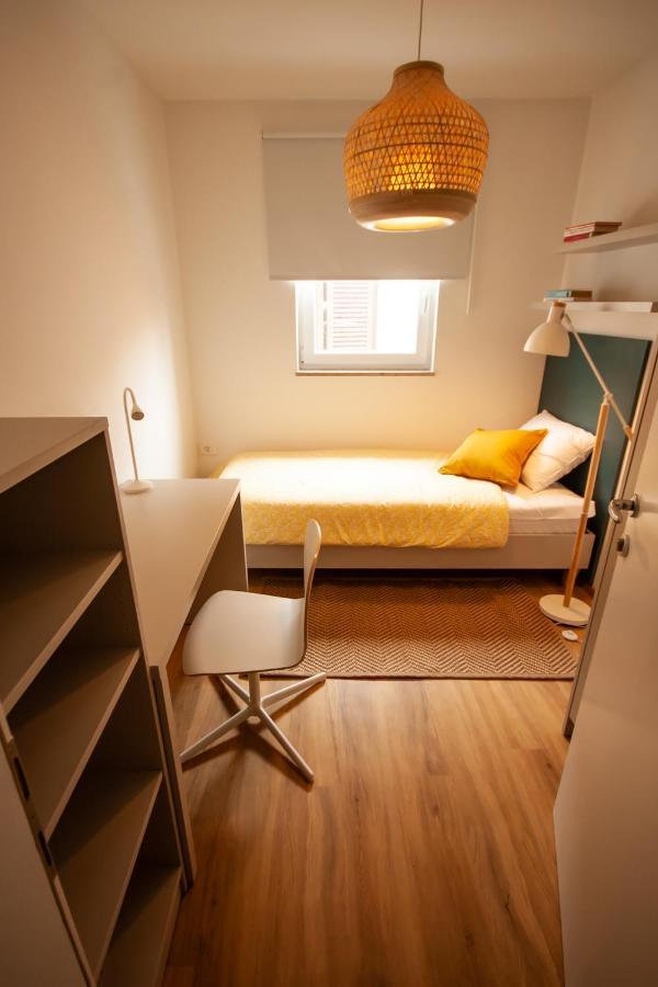 Rainbow Apartment, 科佩尔 外观 照片